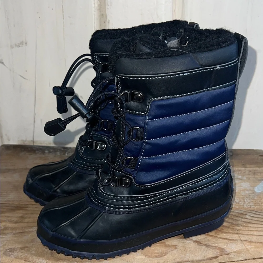 Size 1 Lands End Black and Blue Winter Snow Boots. I believe new. Steel shank